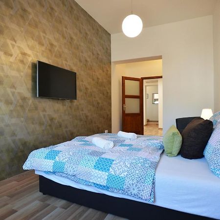 Corner Apartman エゲル エクステリア 写真