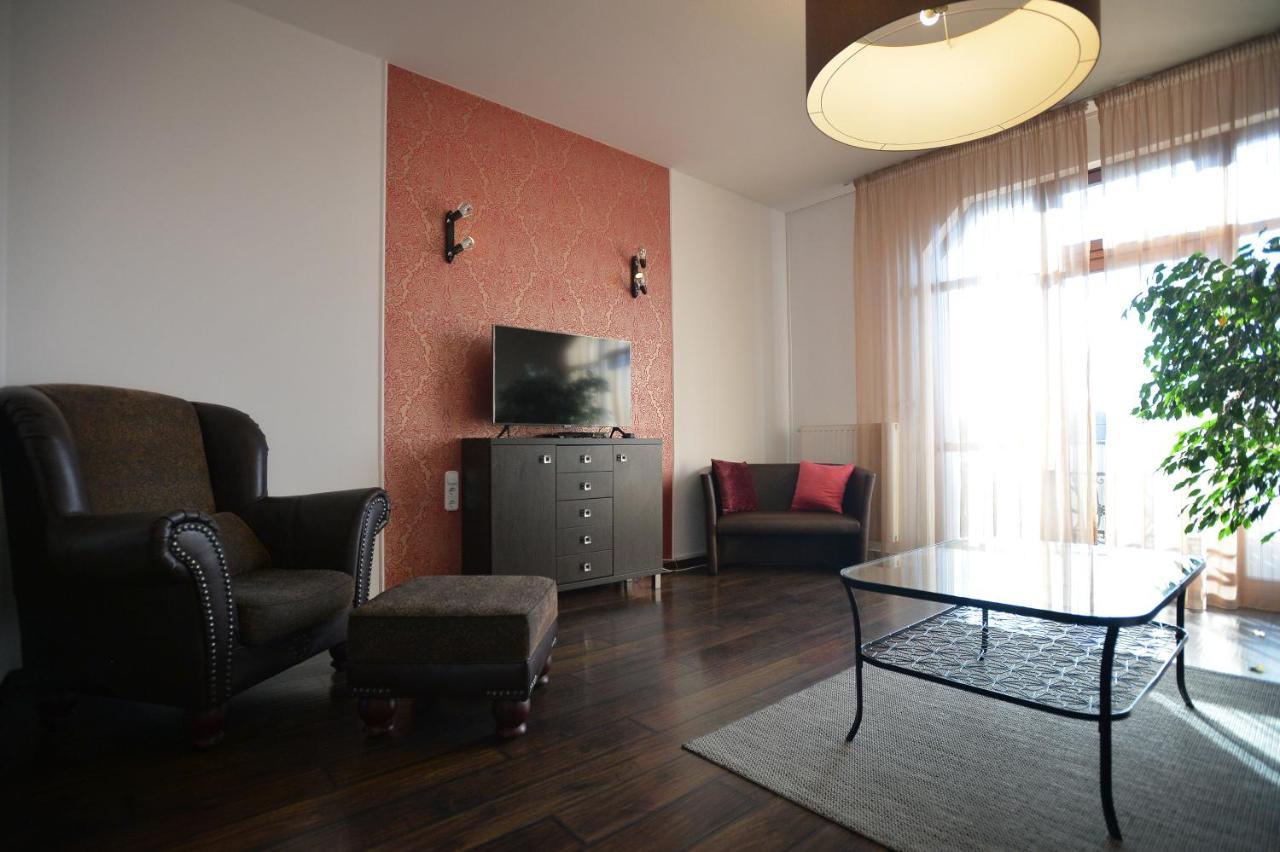 Corner Apartman エゲル エクステリア 写真