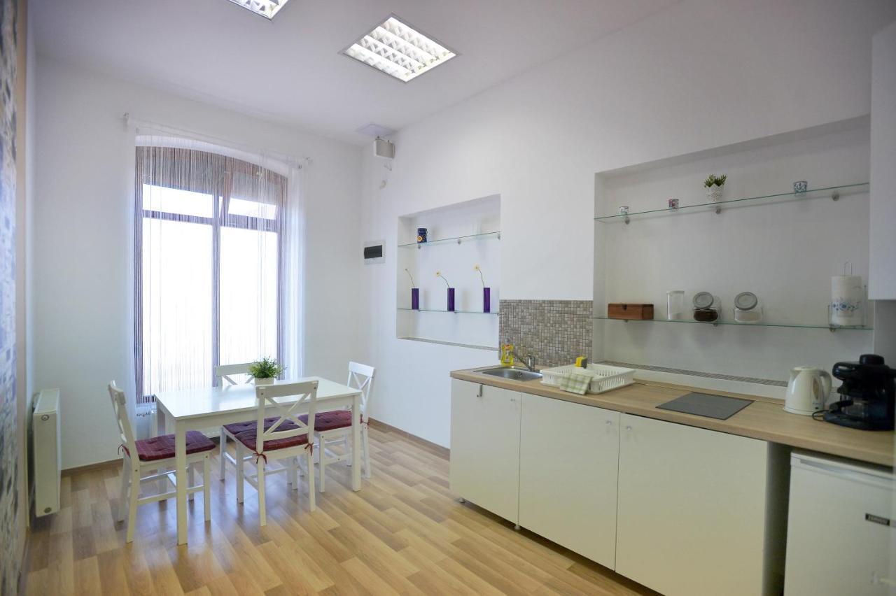 Corner Apartman エゲル エクステリア 写真