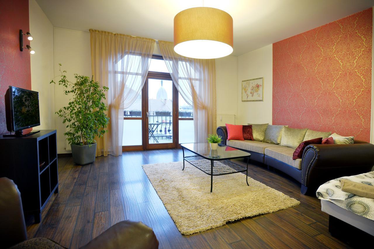 Corner Apartman エゲル エクステリア 写真